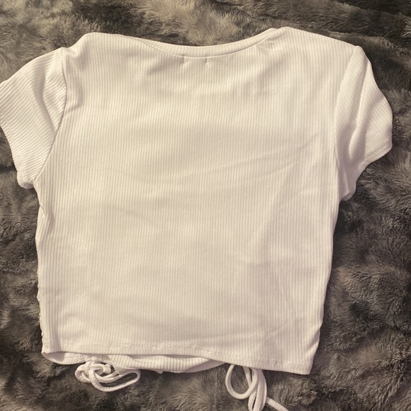 Garage white sinch bottom baby tee - Picture 2 of 3